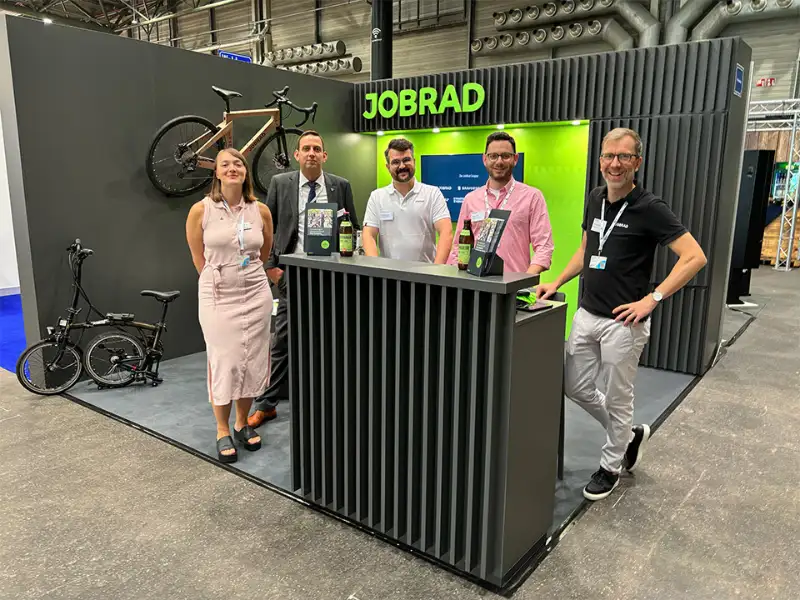 Foto vom JobRad Stand auf der Messe Kommunal 2024